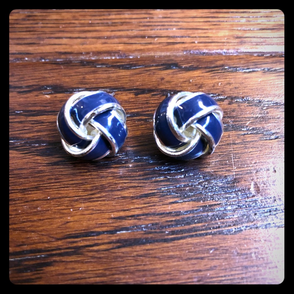 Blue silver Knot earrings